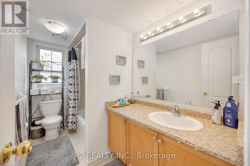 6 - 145 Isaac Devins Boulevard, Toronto, ON - Indoor Photo Showing Bathroom