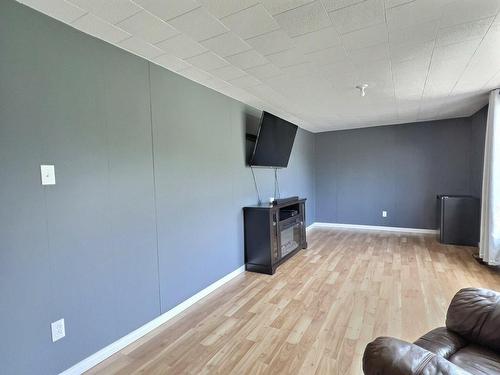 Living room - 4390 Rue Saguenay, Rouyn-Noranda, QC - Indoor