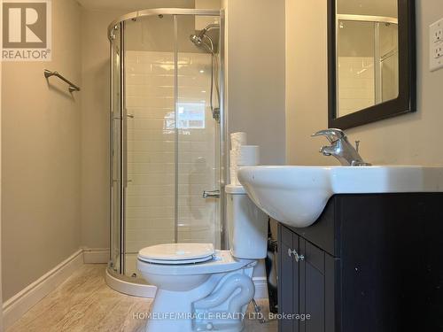 37 Kilkarrin Road, Brampton, ON - Indoor Photo Showing Bathroom