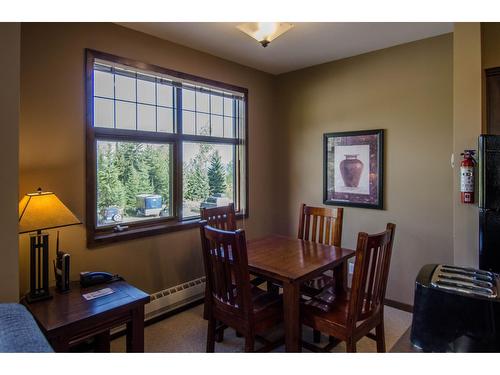 111 - 1545 Kicking Horse Trail, Golden, BC - Indoor Photo Showing Dining Room