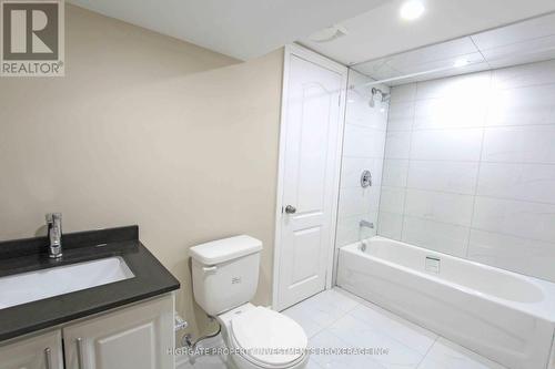 1 River View Drive, Brampton, ON - Indoor Photo Showing Bathroom