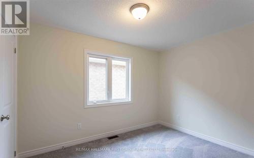 2454 Fashion Lane, Pickering, ON - Indoor Photo Showing Other Room