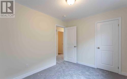 2454 Fashion Lane, Pickering, ON - Indoor Photo Showing Other Room