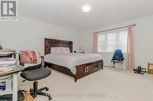 9 Cloy Drive, Thorold, ON - Indoor Photo Showing Bedroom