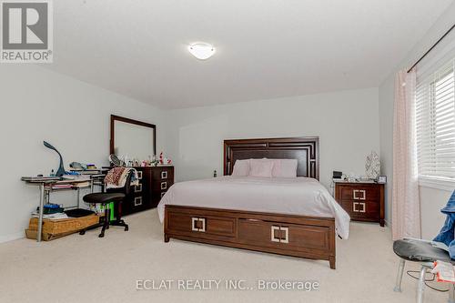 9 Cloy Drive, Thorold, ON - Indoor Photo Showing Bedroom