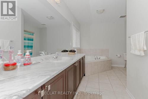 9 Cloy Drive, Thorold, ON - Indoor Photo Showing Bathroom