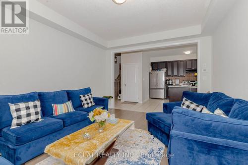 9 Cloy Drive, Thorold, ON - Indoor Photo Showing Living Room