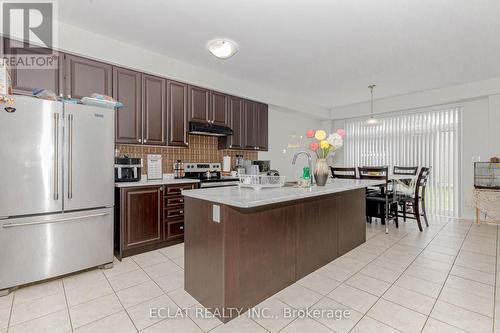 9 Cloy Drive, Thorold, ON - Indoor Photo Showing Kitchen