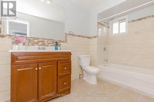 22 Major Oaks Drive, Brampton, ON - Indoor Photo Showing Bathroom