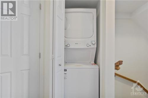 530 Simran Private, Ottawa, ON - Indoor Photo Showing Laundry Room
