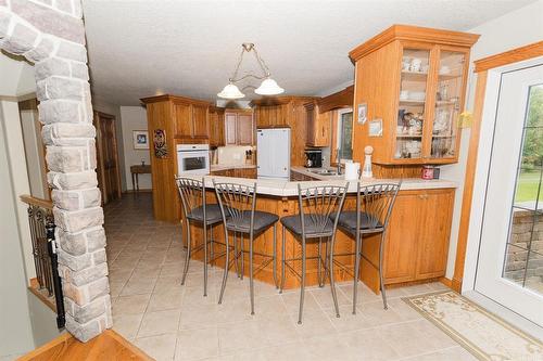 85 Heritage Drive, Dufferin, MB - Indoor