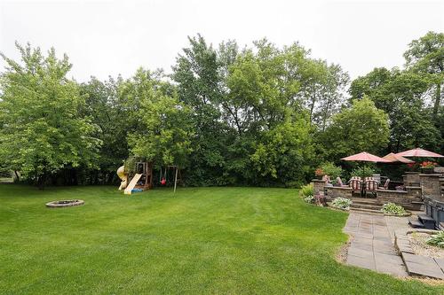 85 Heritage Drive, Dufferin, MB - Outdoor