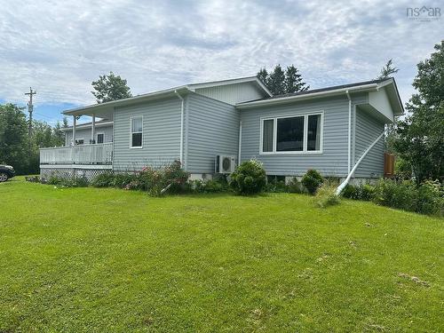 171 Highway 376, Central West River, NS 