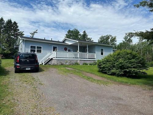 171 Highway 376, Central West River, NS 