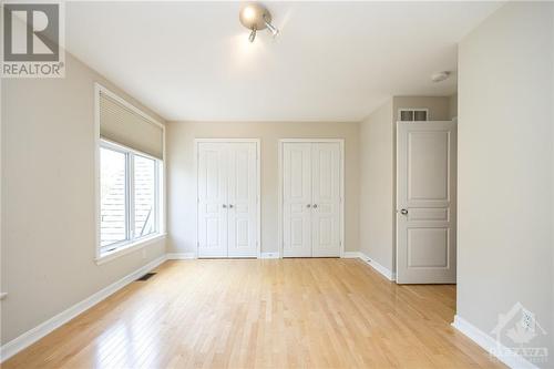 Two spacious bedrooms suites - 141 Manorhill Private, Ottawa, ON - Indoor Photo Showing Other Room