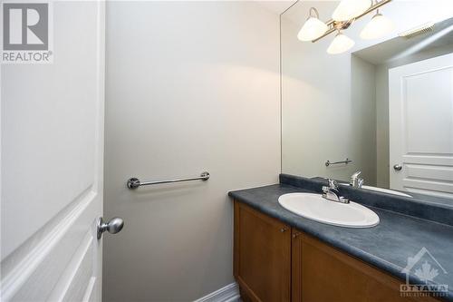 Main Floor Powder room - 141 Manorhill Private, Ottawa, ON - Indoor Photo Showing Bathroom
