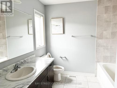 1091 Biason Circle, Milton (Willmott), ON - Indoor Photo Showing Bathroom