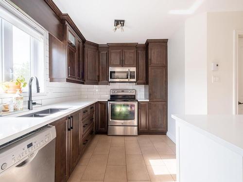 Cuisine - 1045 Place Du Sablon, Sorel-Tracy, QC - Indoor Photo Showing Kitchen With Double Sink