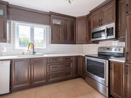 Cuisine - 1045 Place Du Sablon, Sorel-Tracy, QC - Indoor Photo Showing Kitchen