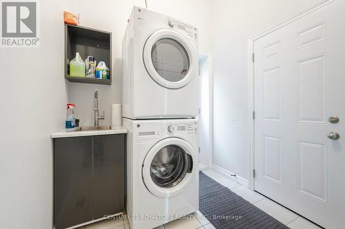 55 Netherwood Road, Kitchener, ON - Indoor Photo Showing Laundry Room
