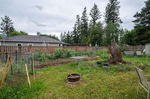 2505 Henderson Drive, Armstrong, BC - Outdoor With Backyard