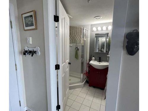 502-154 Promenade Dr, Nanaimo, BC - Indoor Photo Showing Bathroom