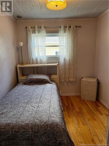 37 Parc Ptiso Street, Edmundston, NB - Indoor Photo Showing Bedroom