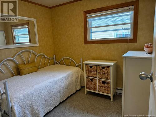 37 Parc Ptiso Street, Edmundston, NB - Indoor Photo Showing Bedroom