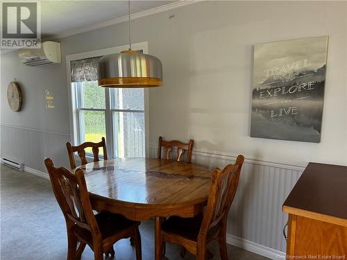 37 Parc Ptiso Street, Edmundston, NB - Indoor Photo Showing Dining Room