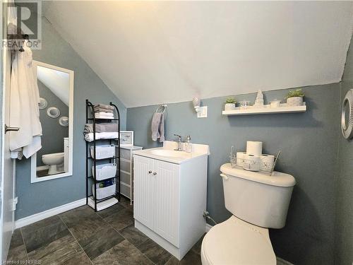 544 Kehoe Street, North Bay, ON - Indoor Photo Showing Bathroom