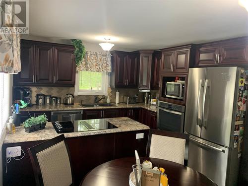 81 Main Street, Comfort Cove-Newstead, NL - Indoor Photo Showing Kitchen