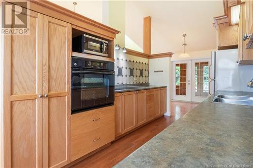 10 Larosette Street, Shediac, NB - Indoor Photo Showing Kitchen With Double Sink