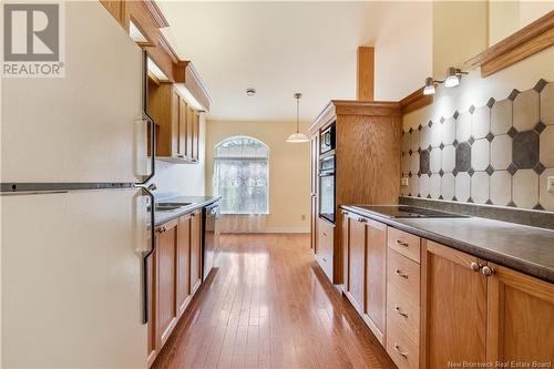 10 Larosette Street, Shediac, NB - Indoor Photo Showing Kitchen