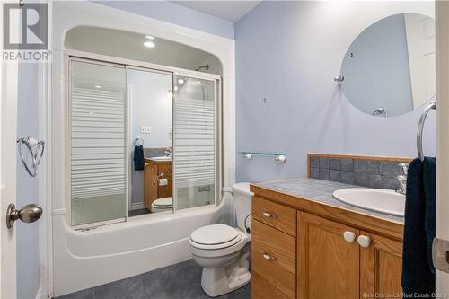 10 Larosette Street, Shediac, NB - Indoor Photo Showing Bathroom