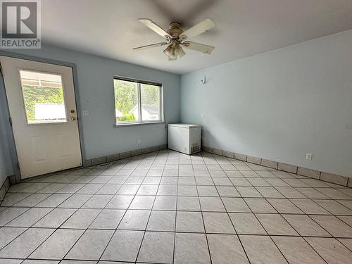 826 Boundary Creek Lane, Greenwood, BC - Indoor Photo Showing Other Room