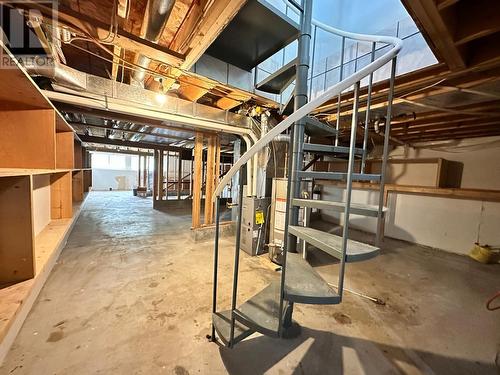 826 Boundary Creek Lane, Greenwood, BC - Indoor Photo Showing Basement