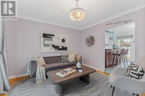 1703 Labadie, Windsor, ON - Indoor Photo Showing Living Room