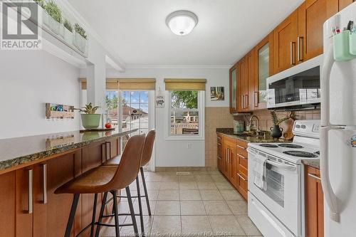 1703 Labadie, Windsor, ON - Indoor Photo Showing Kitchen