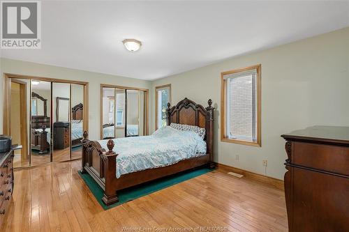 877 Lauzon Road, Windsor, ON - Indoor Photo Showing Bedroom