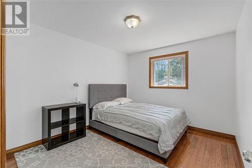 877 Lauzon Road, Windsor, ON - Indoor Photo Showing Bedroom