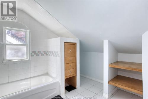 1226 Bruce, Windsor, ON - Indoor Photo Showing Bathroom