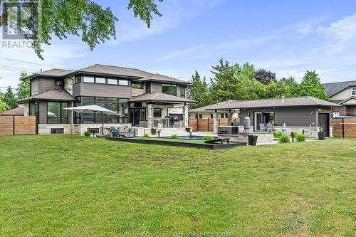 911 Jarvis Avenue, Windsor, ON - Outdoor With Deck Patio Veranda