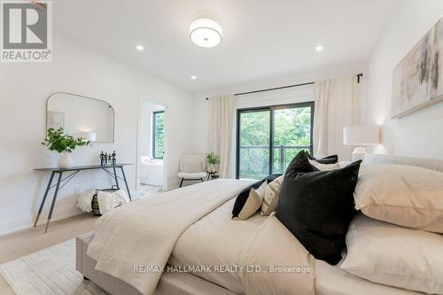 12 Davies Crescent, Toronto, ON - Indoor Photo Showing Bedroom