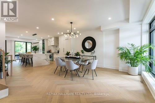 12 Davies Crescent, Toronto, ON - Indoor Photo Showing Dining Room