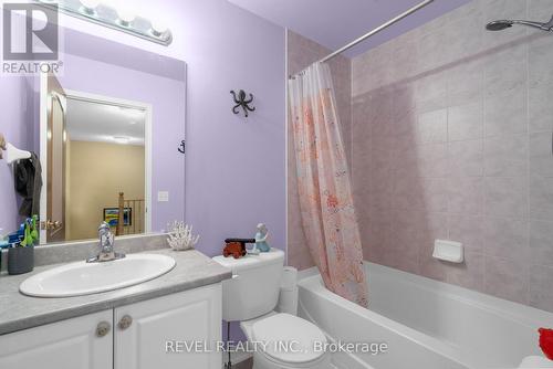 36 - 800 West Ridge Boulevard, Orillia, ON - Indoor Photo Showing Bathroom