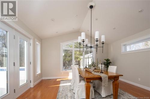 32 Chateau Drive, Mcleod Hill, NB - Indoor Photo Showing Dining Room