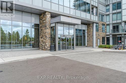 607 - 4675 Metcalfe Avenue, Mississauga, ON - Outdoor With Balcony