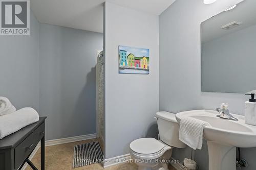 26 Blue Heron Drive, Middlesex Centre, ON - Indoor Photo Showing Bathroom
