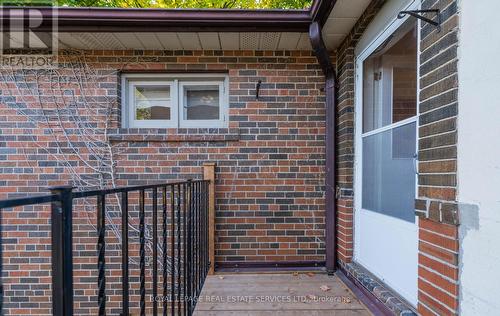 55 Old Orchard Grove, Toronto, ON - Outdoor