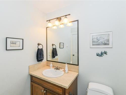 201-755 Goldstream Ave, Langford, BC - Indoor Photo Showing Bathroom